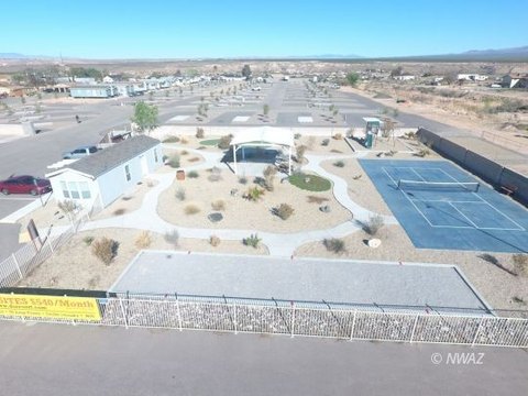 RV Park with Clubhouse Amenities