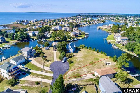 Canal Front Land in Colington
