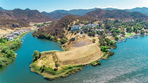 Land, Westlake Village, CA