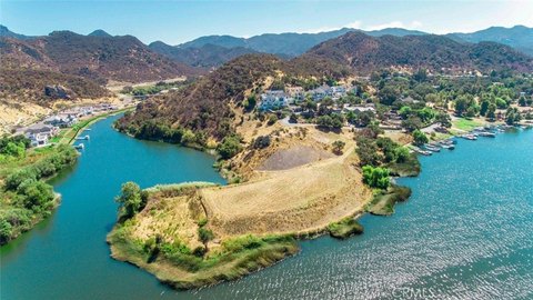 Land, Westlake Village, CA