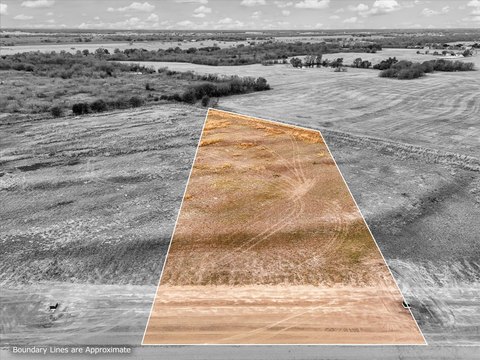 Residential Land in Elm Mott, TX