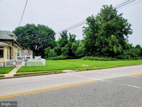Land For Sale in Brookhaven