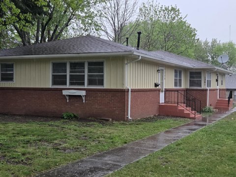 Rehabbed Duplex Near MSU