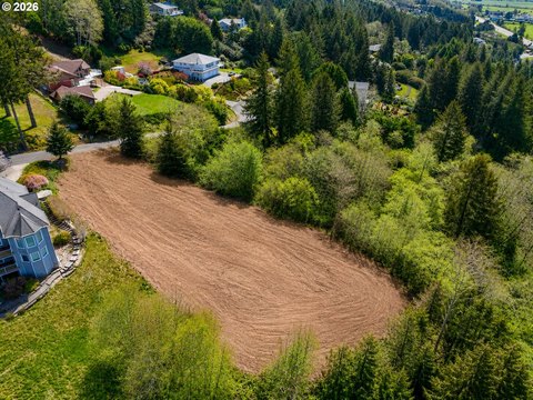 Brookings, Oregon Land with Views