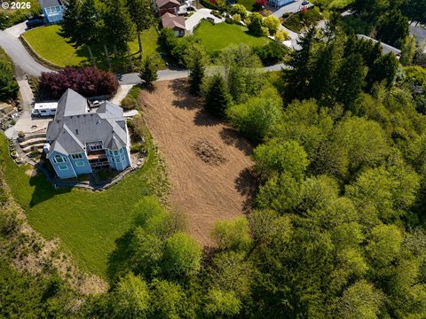 Brookings, Oregon Land with Views