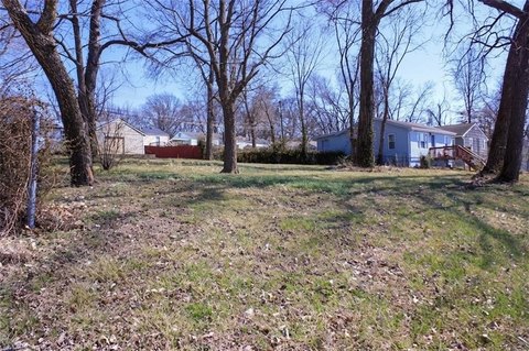 Vacant Double Lot in Independence