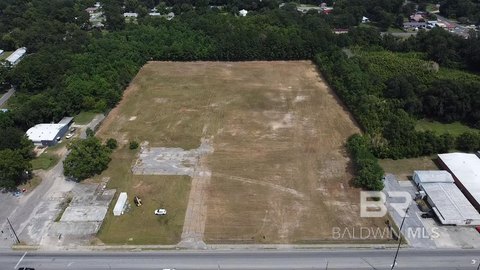 Large Land Parcel Near Downtown