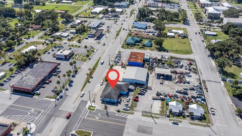 Okeechobee Commercial Building and Business