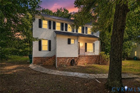 Updated Two-Unit Duplex