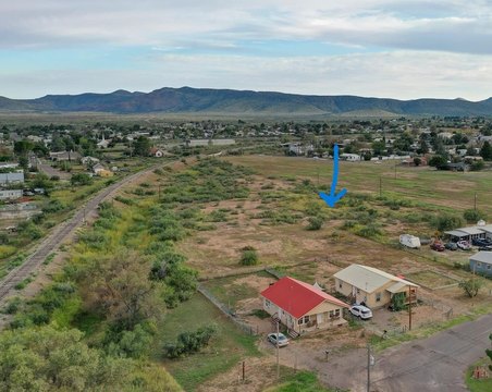 Residential Land in Alpine, TX