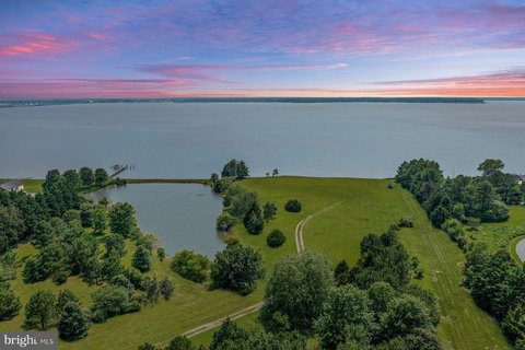 Waterfront Estate Opportunity on Choptank