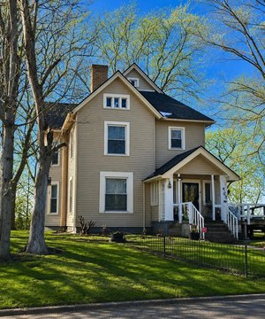 Duplex with Updated Systems