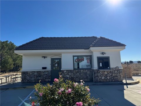 Drive-Through Restaurant Building