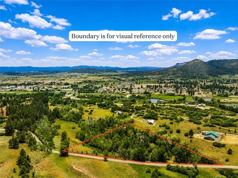 Rural Residential Homesite with Creek