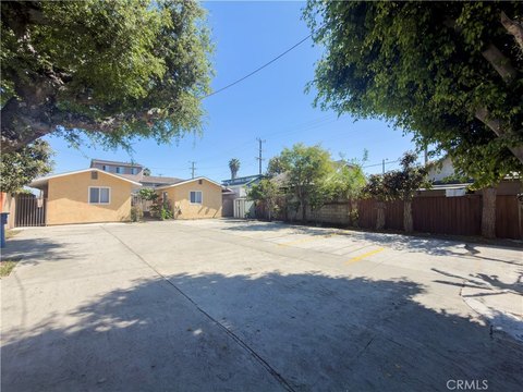 Quadplex with On-Site Parking