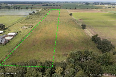 Land, Maurice, LA
