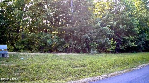 LAND - LaFollette, TN