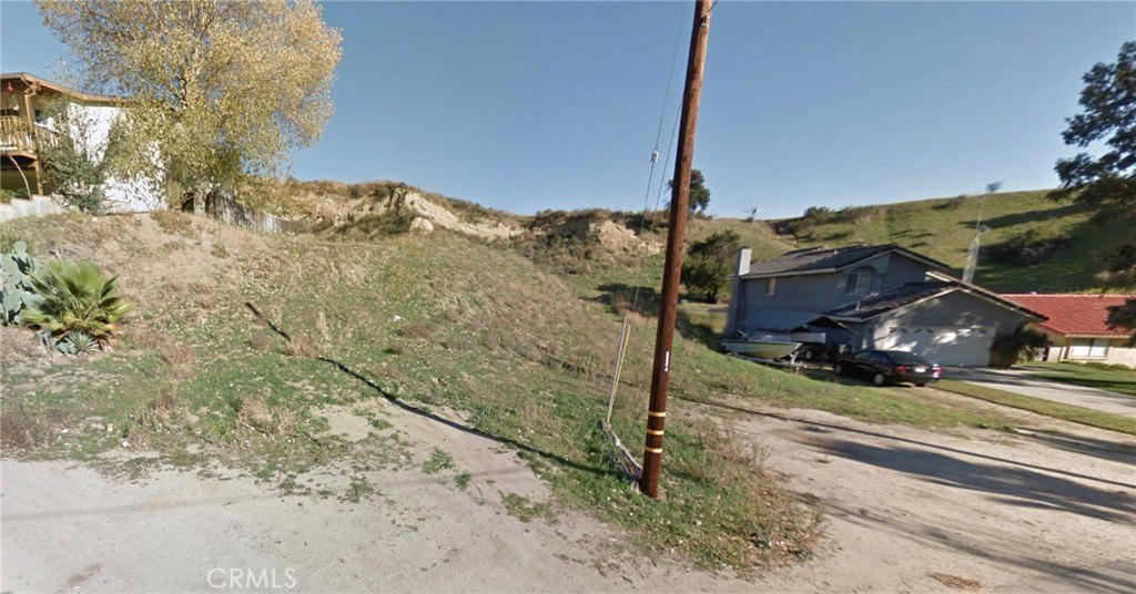 Residential Lot in Val Verde