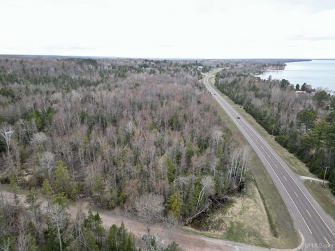 Wooded Land Parcel in Baraga