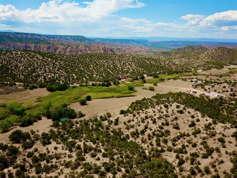 Land, Dixon, NM