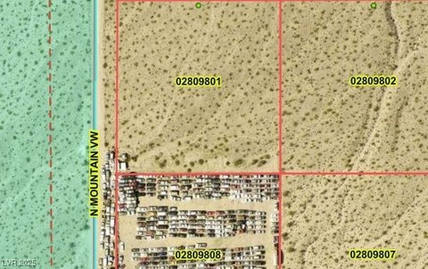 Pahrump Land with Mountain Views