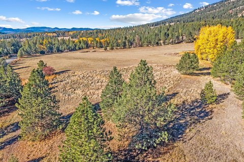 Land, ADDY, WA