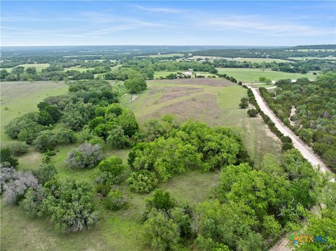 Versatile Land in Gatesville, Texas