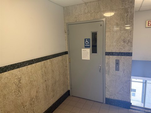 Bronx Office Suite For Rent