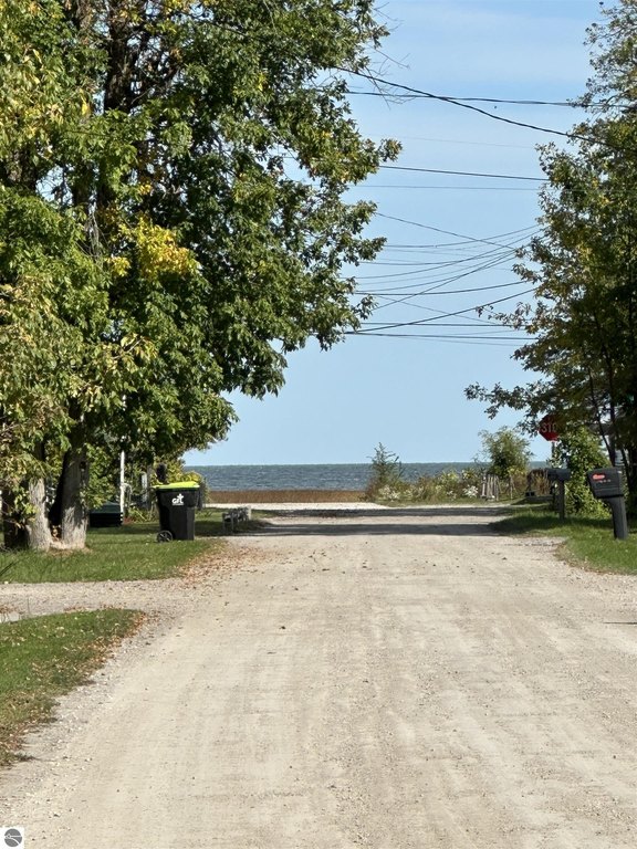 Picture 4