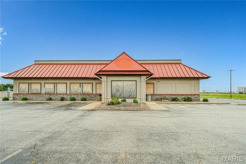 Freestanding Restaurant Building