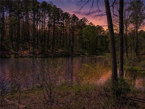 Lakefront Acre Lot in Ellijay