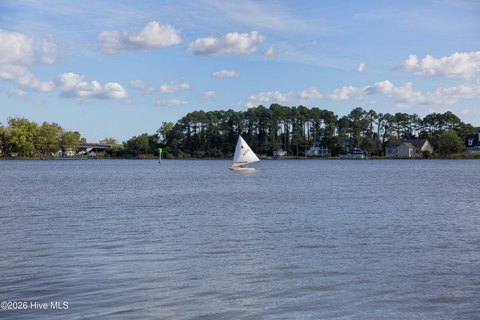 Land, Oriental, NC
