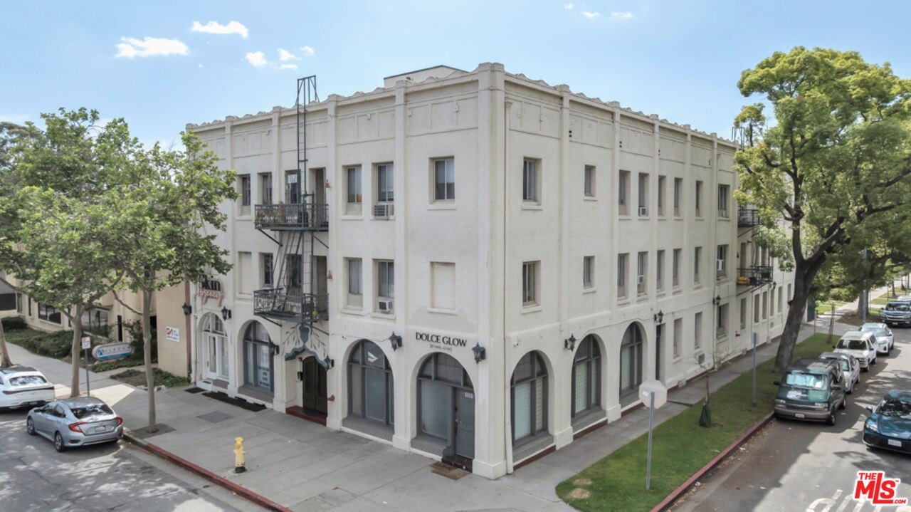 Glendale Mixed-Use Investment Opportunity