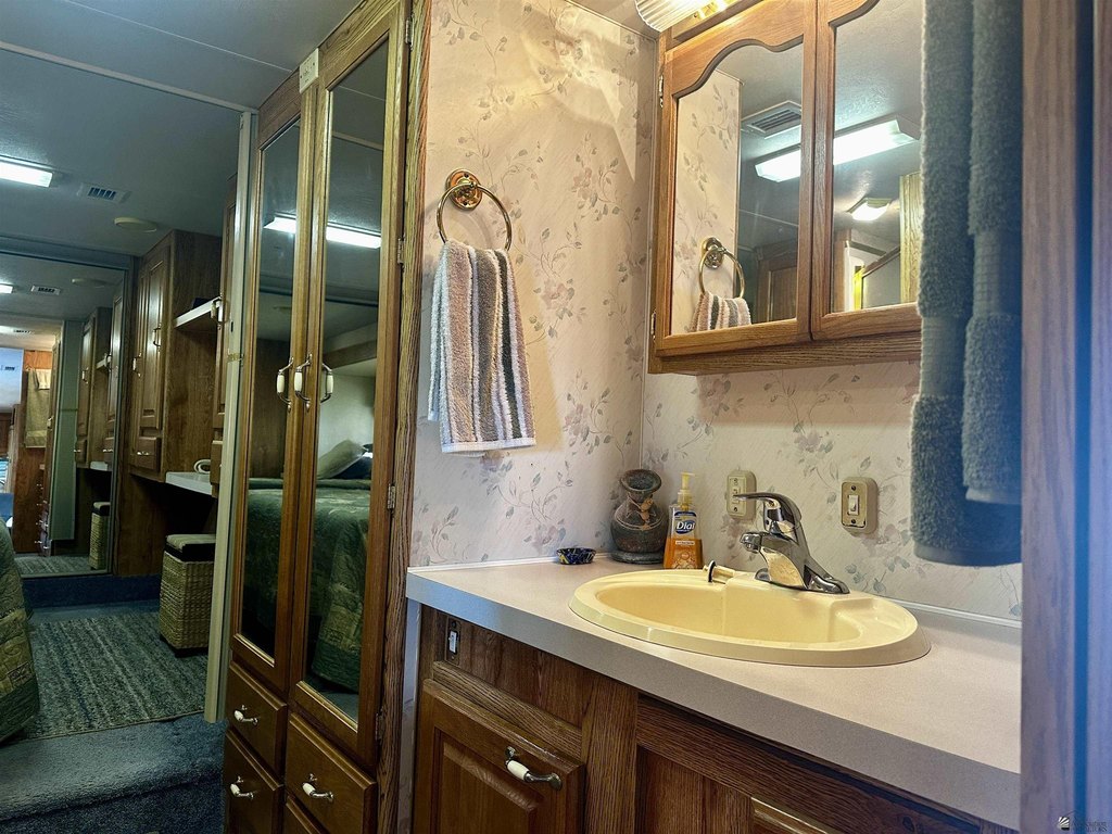 Picture 25