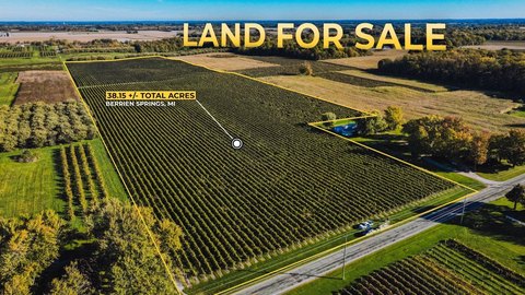 Vineyard with Agricultural Barns