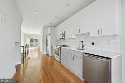 New Construction Brewerytown Bi-Level Duplex