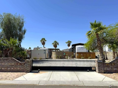 LAND - Yuma, AZ
