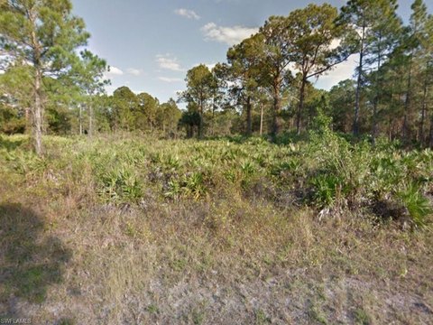 Residential Lot in Lehigh Acres