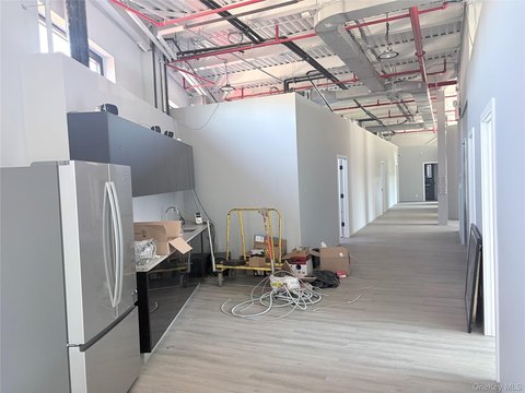 Second-Floor Flex Space