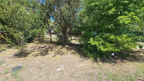 Residential Land in Established Neighborhood