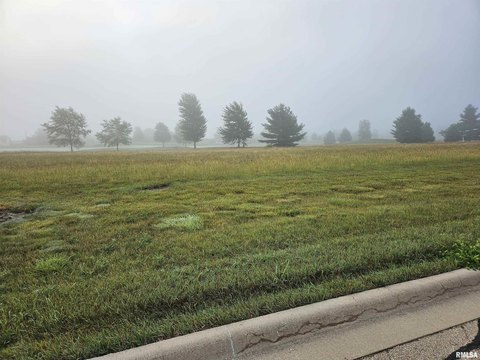 Residential Land in Golf Course