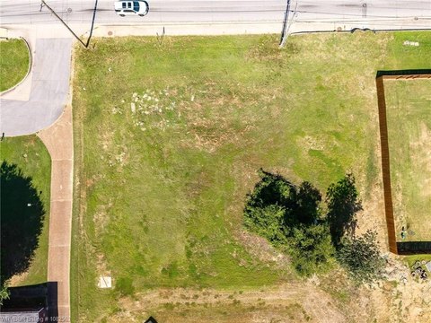 LAND - Fort Smith, AR