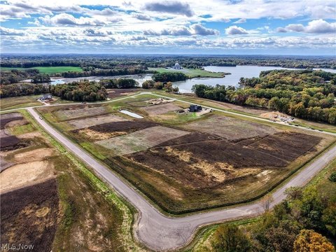 Land, Mogadore, OH