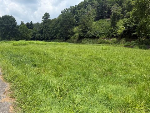 LAND - Salyersville, KY