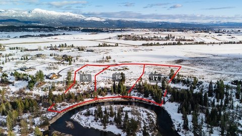 Riverfront Homesite in Private Community