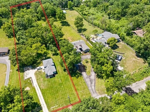 Land, Burr Ridge, IL