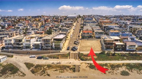 Strand Corner Parcel Estate Opportunity
