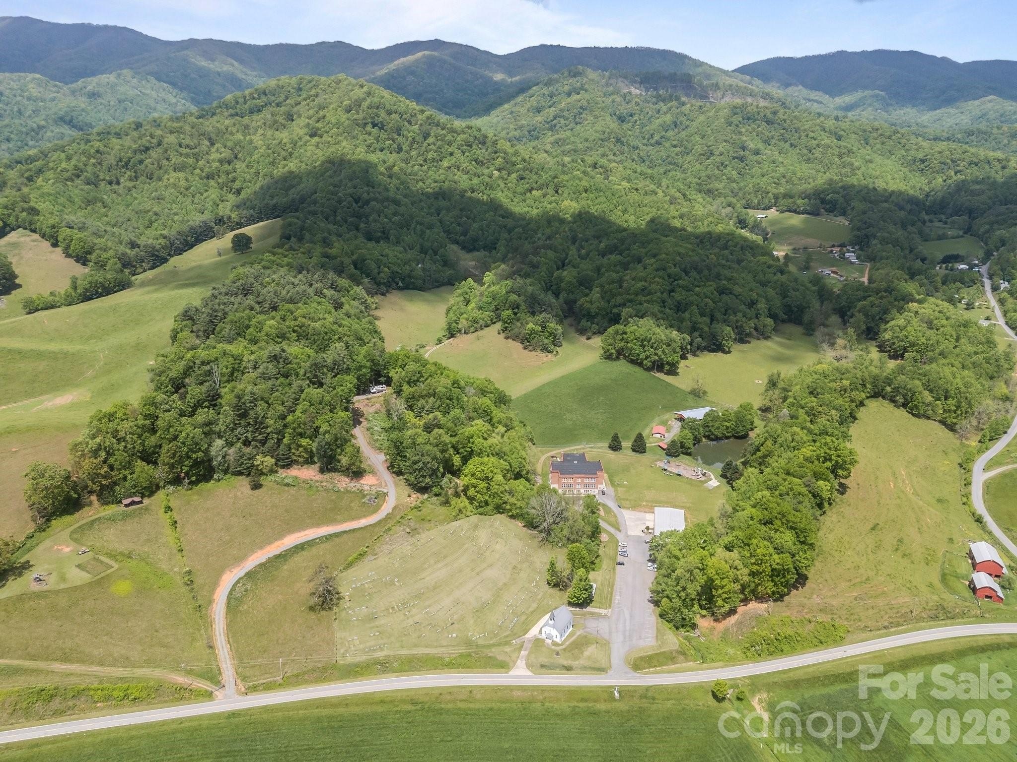 Unrestricted Land in Sandy Mush