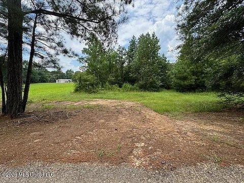 LAND - Gloster, MS