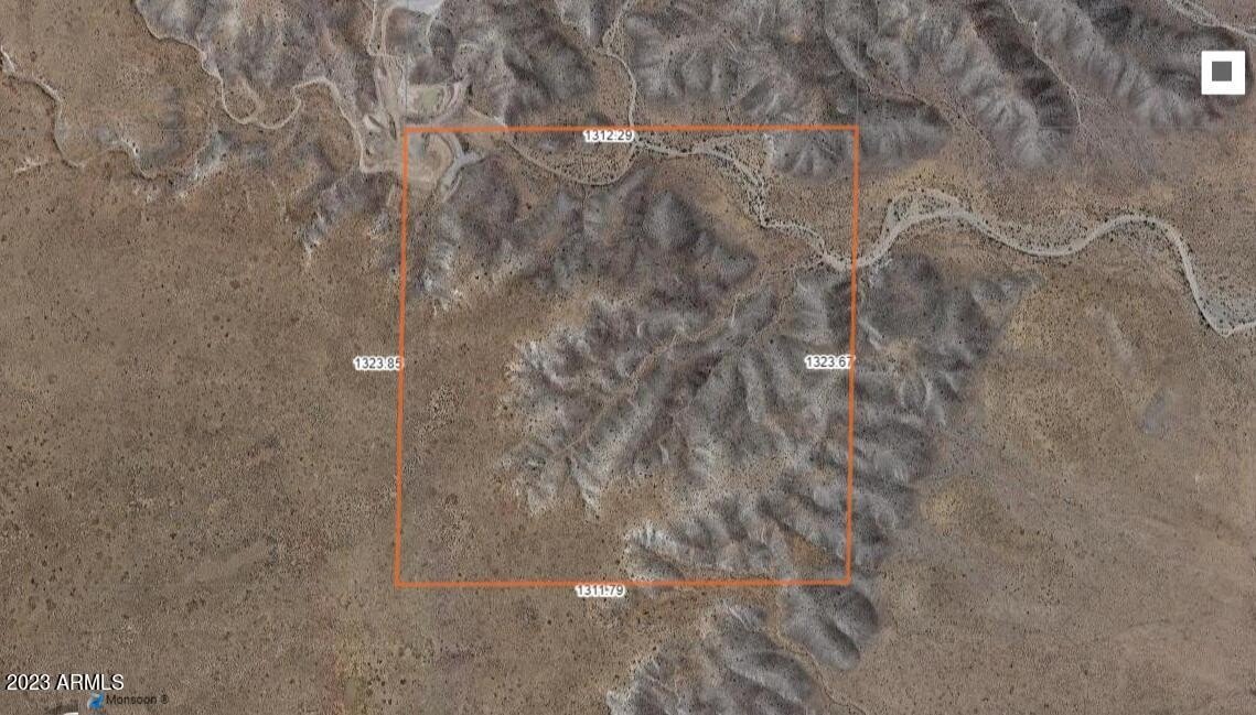 Holbrook Land for Off-Grid Living